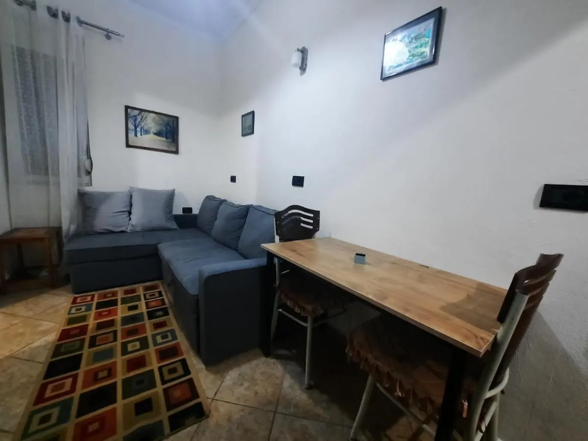 Lovely And Quite Appartament 1-4 5Maji Apartment Tirana