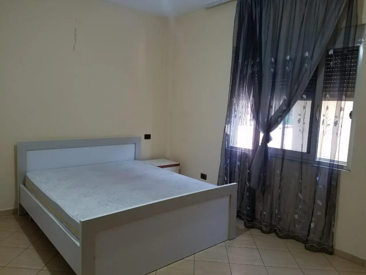 Lovely And Quite Appartament 1-4 5Maji Apartment Tirana